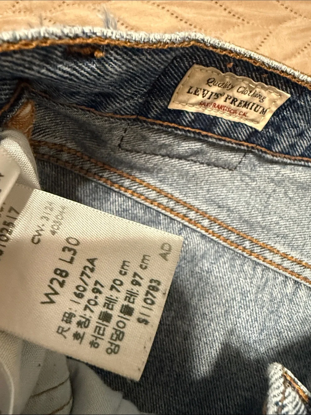 LEVIS 501